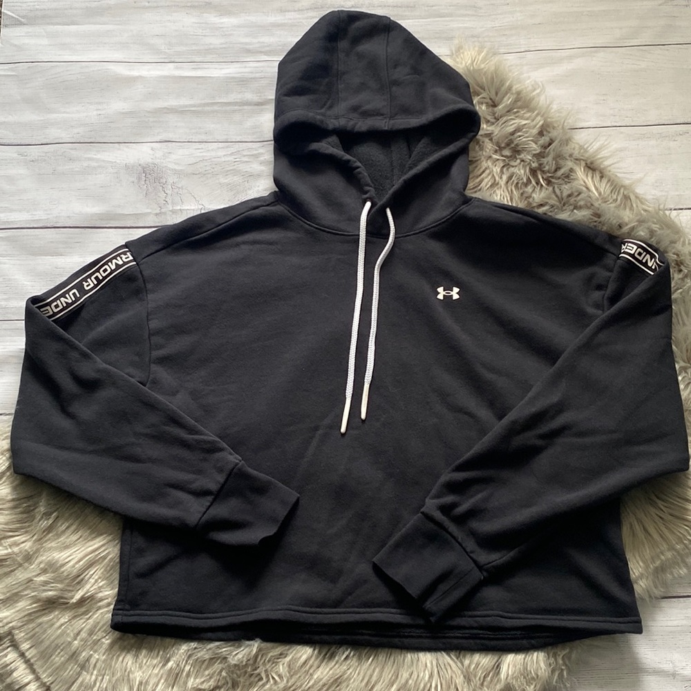 Under Armour Cropped Hoodie Black with Sleeve Detail Women’s Size L